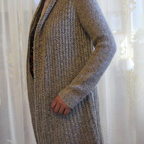 Fuzzy Grey Cardigan - Picture 6 of 8